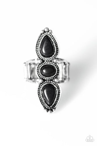 Paparazzi   Calling All Chiefs - Black Stone Elongated Ring